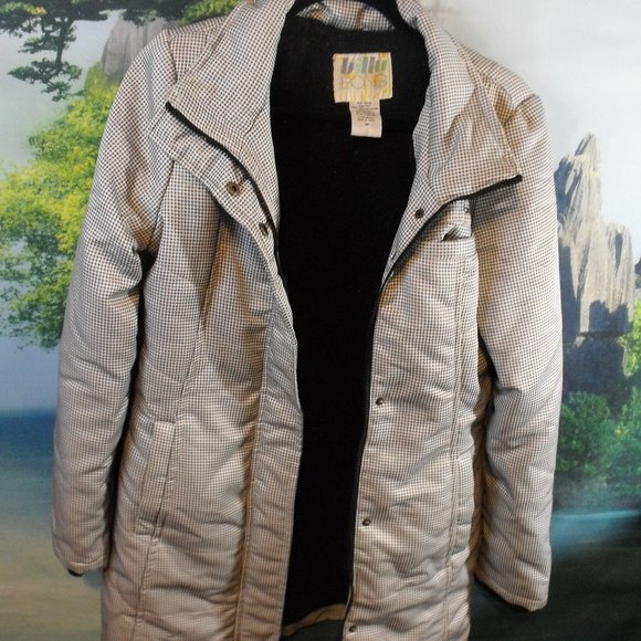 womens long Billabong coat - Picture 8 of 8